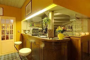Logis Du Chateau 3*