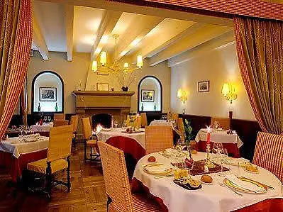 Logis Du Chateau 3*